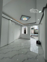 quận 6,nhà đẹp ở ngay,3 tầng,4pn,hẻm thông, chợ bình tiên - phạm văn chí - võ văn kiệt giá 5,9 tỷ