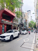 mặt phố vip bùi thị xuân, hai bà trưng 165m2 mặt tiền 6.5m, 1 sổ đỏ đẹp mua về xây toà nhà mê