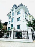 căn 02 biệt thự đẹp nhất pháp vân. nhà nằm trục đường chính, diện tích 255m2, 351m2, mặt tiền 13m.