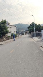 bán đất chính chủ 68 m2 đường rộng 7m tại trung tâm việt khê