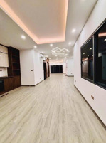 toà nhà văn phòng x2b, yên sở-7 tầng thang máy -3 thoáng-kinh doanh