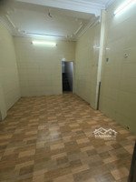 cho thuê nhà ngõ 591 hoàng hoa thám, ba đình (cách chợ bưởi 500m), riêng biệt, ngõ nông gần đường