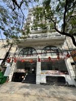 bán nhà văn quán: diện tích sử dụngh sử dụng 2400m2/12m mt xây 1 hầm 9 nổi, doanh thu 5tỷ/năm
