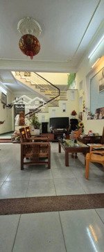 bán nhà 2 tầng mặt tiền đường (7m5) nguyễn xí, gần hồ quý ly, dt 100m2, giá 7,18 tỷ