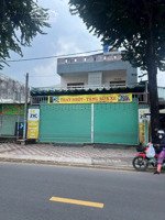 nhà mặt tiền linh trung - sát kha vạn cân và hoàng diệu - ô tô ngủ trong nhà - vị trí kinh doanh