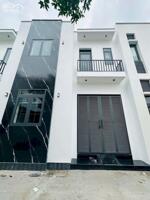 Nhà trệt lầu hẻm 71 Lê Hồng Phong - Ngang cảng Hoàng Diệu Cần Thơ