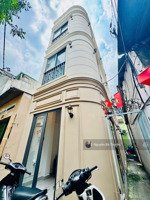 bán nhà góc 2 mặt thoáng phố bùi viện quận 1, dòng tiền 20tr/th, 3 tầng nhà mới đẹp full nội thất.