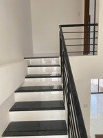 cần bán câp 2 mặt tiền đường 10 phường tnpb ngang 5m dài 22m diện tích được công nhận 108m2