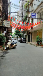 nhà hoa hậu 5 tầng 60m2 phố nguyên hồng - kinh doanh - ô tô - chung cư mini