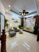 vài bước ra ô tô! nhà kim ngưu, ngõ thông 2 thoáng, 3 gác tránh, qh ổn định, dân xây chắc chắn