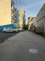 sát bên đh nguyễn tất thành. hxh. 7.3x26 187m2. xây mới 5 tầng 39tr/m2