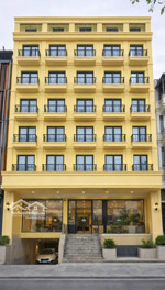 tòa nhà building kết hợp apartment đẳng cấp tại tây hồ 173m², 9 tầng, dòng tiền ~100.000 usd/năm