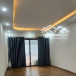 cần bán nhà 3 tầng ô tô đỗ cửa mai châu-đại mạch đẹp rộng mặt tiền khỏe 5.2m chỉ nhô 9xx