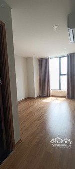 cho thuê cc rose town 79 ngọc hồi, 10,5 triệu, 93m2 3 ngủ 2wc đồ cơ bản đóng 2 cọc 2