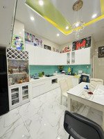 chính chủ bán nhà 3 tầng mới đẹp lạc long quân 62m2 (4x15.5) vuông vức không lỗi pt - chỉ 7tỷ nhỉnh