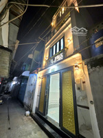 hẻm 3m, cách mt 50m - nguyễn thượng hiền - 4 tầng hoàn công đủ.