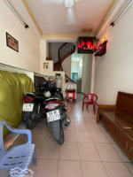 hẻm xe hơi. 4 tầng. đường xóm đất, quận 11