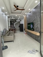 bán nhà đẹp lâm du - 5 tầng - ô tô đỗ cửa - full nội thất - về ở ngay