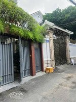 bán rẻ nhà sơn kỳ 5x18 hẻm 5m chạm là chốt