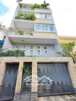 chính chủ kẹt tiền bán nhà hoàng diệu p2 q4. giá 4tỷ2/99,2m2 gần trường đh luật. cho thuê 24tr/t