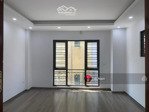 bán nhà phố nguyễn lương bằng, 30m ra phố, ngõ ba gác, thông, kd cho thuê, thang máy , giá : 11 tỷ