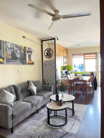 cần bán căn hộ 2 ngủ hai vs tại vinahud cửu long 536a minh khai giá 5tỷ4 thu về để lại đầy đủ đồ