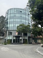 cho thuê nhà mp nguyễn xiển, vị trí đẹp an ninh tốt. dt 140m, mt 8m, 6 tầng 1 hầm thang máy 140tr