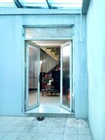 gấp bán giảm 1,2 tỷ - chỉ còn 8 tỷ. nhà 2 tầng p26 bình thạnh - 90m2