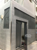 cho thuê nhà đẹp hẻm ba gác đường vĩnh viễn, q10
- dt : ngang 4,5 x dài 5m. 1 trệt, 1 lầu.