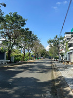 bán biệt thự đường liên phường, liền kề global city, 10m x 20m, 2 lầu, mái tum - giá chỉ 25 tỷ