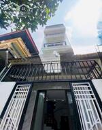 Bán nhà Thạch Bàn 40m 5 Tầng, Xây Độc lập 1 căn, Có sân riêng để xe giá hơn 7 Tỷ