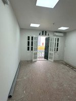 linhhk cho thuê cửa hàng phùng hưng 80m², mặt tiền 5m