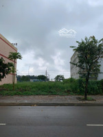 hot! bán đất nền sổ sẵn ngã tư dầu giây, gần mt quốc lộ, 5mx18m, giá 1.85 tỷ, ngân hàng hỗ trợ 70%