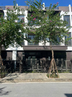 bán biệt thự , liền kề phía tây hà nội diện tích 96,32m2, đường trước nhà 13m, giá 23 tỷ