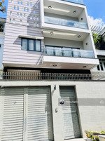 nhà đường nguyễn thị minh khai diện tích: 7x17m trệt 2 lầu cho thuê