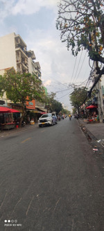 chủ ngộp gấp bán nhà 3 tầng, 4 phòng ngủ ngay lý phục man, hẻm xe hơi, dt: 4x19m, giá chỉ 5,5 tỷ tl