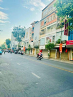 bán nhà mặt đường nguyễn cửu vân ,sát bên quận 1,dt 5,5x15m