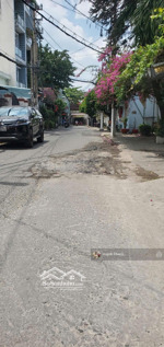 bán nhà chính chủ gò vấp, dt 4.5x18m 4 tầng vuông, khu phân lô đối diện công viên chỉ 8.5 tỷ