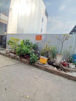 bán đất hxh nguyễn văn quá gần nhà hàng phương đông quận 12- chỉ 4.x tỷ.