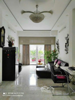 bán nhà mt đào duy anh p.9.q. phú nhuận dt:5x20 cn:100m2 kc: 1trệt 3 tầng giá 20 tỷ