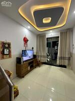 Bán nhà TĐC Hòn Rớ 1 - đường Đào Duy Anh phường Nam Nha Trang. Chỉ 2,9 tỷ Diện tích : 45m2 (ngang 3m)