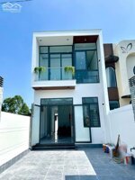 Nhà trệt lầu Thủ Dầu Một. Đường xe hơi thông. 3PN chỉ 2.49 tỷ. Sổ Hồng Riêng