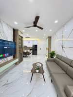 cần bán sky garden 2, pmh, q7, 88m2, 3pn, 2wc, 7tỷ320, nhà nội thất cao cấp đẹp, khu an ninh