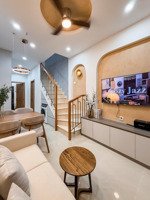 hẻm xe tải nhất chi mai - 5p ra nhà ga t3 - chỉ nhỉnh 6 tỷ