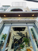 bán nhà riêng 60m2 đường cách mạng tháng 8-quận 10 giá 1tỷ920 hẻm rộng, nội thất sẵn ở ngay