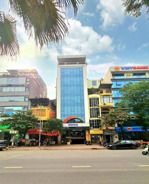 hot siêu phẩm vip mặt phố hoàng quốc việt - toà building đẳng cấp - 9 tầng thang máy xịn - 2 thoáng