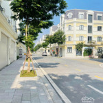 hàng hiếm shophouse 4 tầng 1 hầm diện tích sử dụng gần 400m2 giá ngoại giao kí trực tiếp cđt