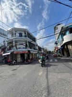 Bán nhà 2 mặt tiền đường Trần Nguyên Hãn. Gần ngã tư Trương Định 182m2. Đang cho thuê làm quán cà phê. Giá bán 18 tỷ - Diện tích: 182m2, ngang 5.67m