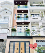 căn hiếm 2 mặt tiền đường hoà bình, quận 11. giá 5 tỷ 300/ 4,5x15m - hẻm xe hơi đối diện đầm sen