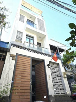 cần bán nhanh nhà lầu cao trót vót ở đường trần bình trọng